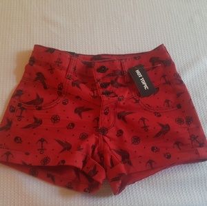 Hot Topic Shorts